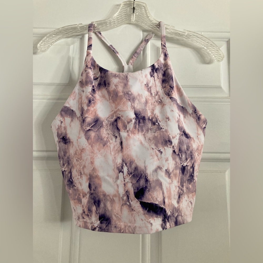 Old navy active women’s bra, Medium, pink and purple marble design.